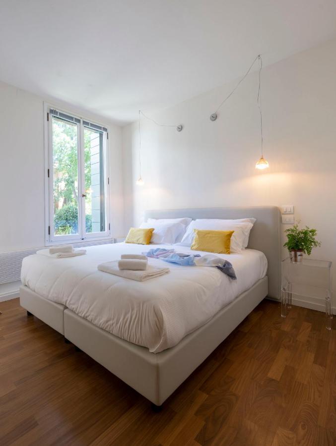 Studio with Garden View